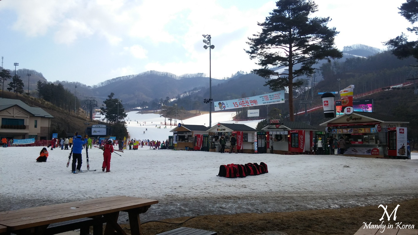 韓國滑雪初體驗超緊張❄跌跌撞撞還好有熱心OPPA扶一把!!